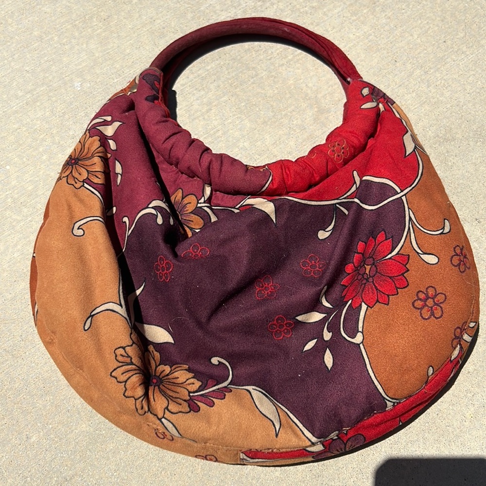 Leah Aiken bag